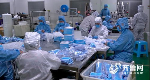 口罩 生產三班倒 山東企業(yè)連夜提供醫(yī)療防護產品